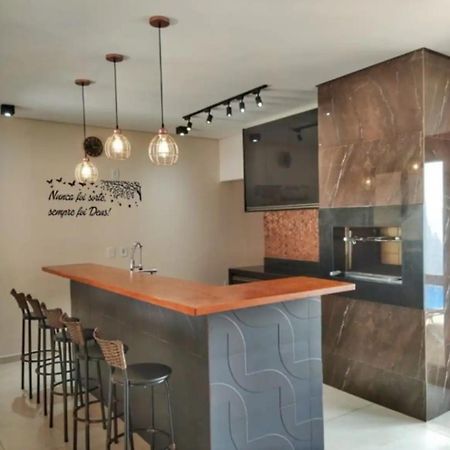 הוילה איטפצ'נינגה Casa Com Piscina Aquecida E Wi-Fi מראה חיצוני תמונה